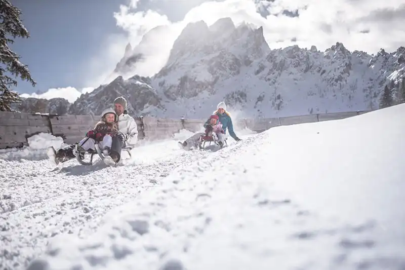 Rodelfahren im Skigebiet 3 Zinnen